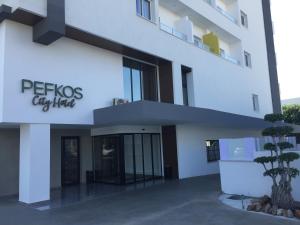 pefkos hotel