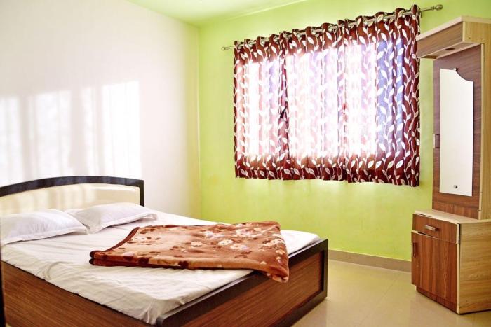 hrishikesh villa besides valley