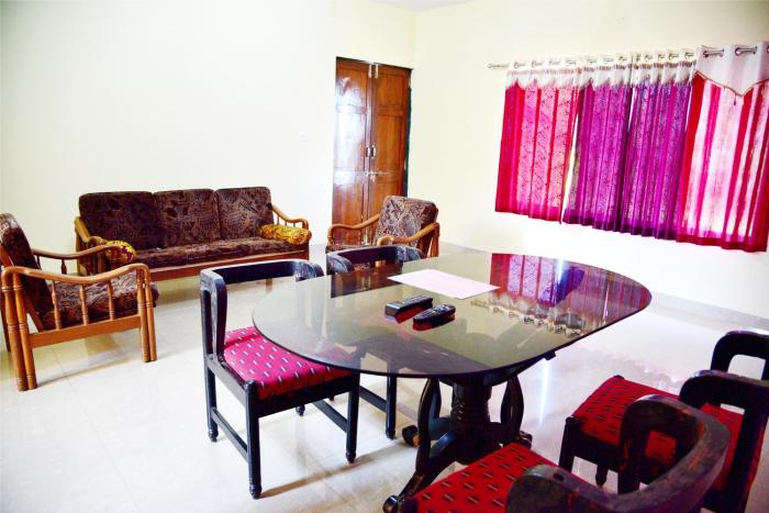 hrishikesh villa besides valley