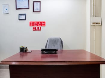 oyo 29179 the biztel