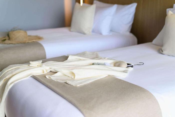 Wyndham Grand Nai Harn Beach Phuket,Nai Harn Beach>>Nai Harn,5 star