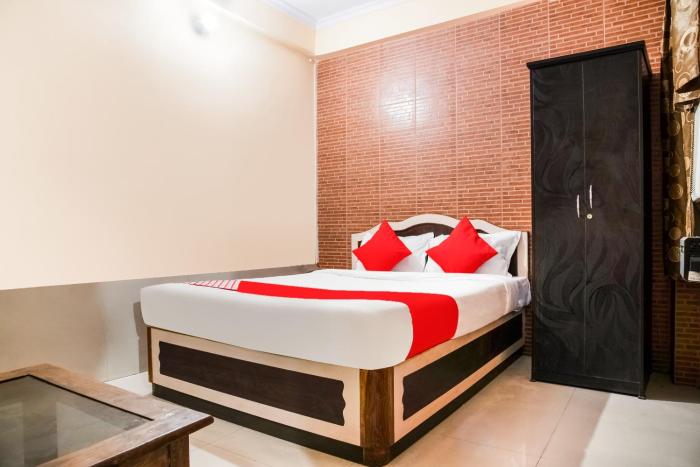 embassy hotel