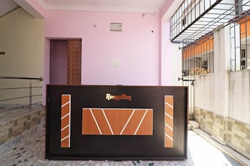 oyo 33471 hotel magadh empire