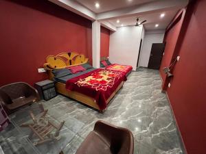 shanti cafe and hostels