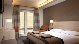 Iq Hotel Roma,Piazza Della Repubblica>>Lazio,4 star