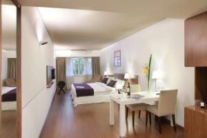 Dazzler By Wyndham Buenos Aires Maipu,Microcentro>>Buenos Aires,4 star