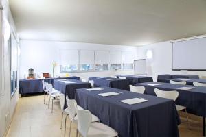 dazzler by wyndham buenos aires maipu