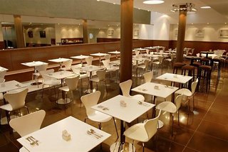 dazzler by wyndham buenos aires maipu