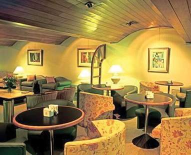 hotel solans carlton