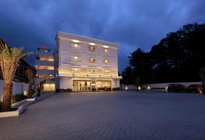 Hotel Park Residency,Keerankulangara>>Thrissur,3 star