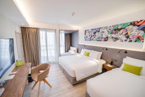 triple y hotel