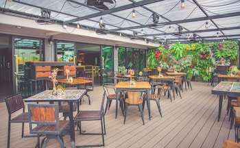 frankies inn