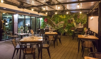 frankies inn