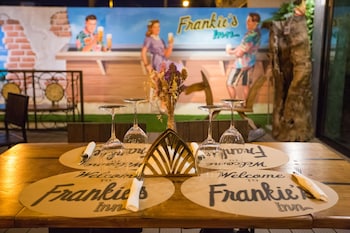 frankies inn