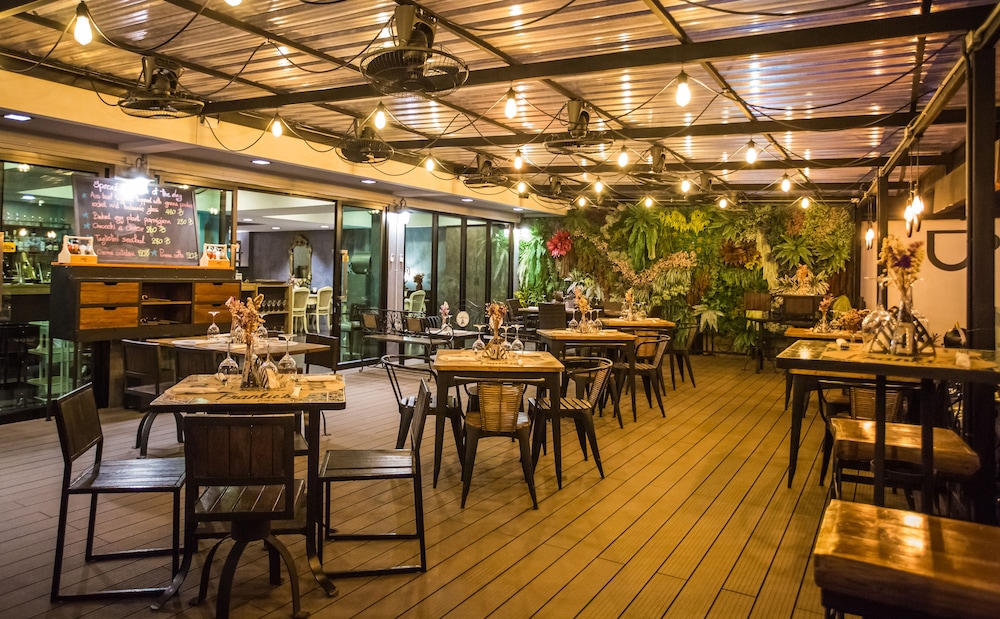 frankies inn