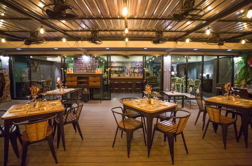 frankies inn