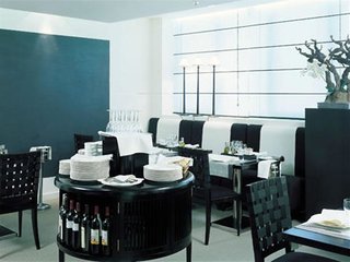 nh collection lisboa liberdade