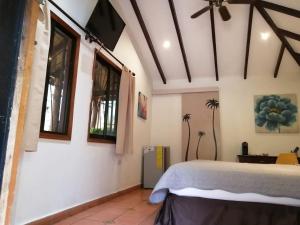 Hotel Pasatiempo,Playa Langosta>>Guanacaste,3 star