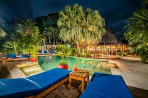 Hotel Pasatiempo,Playa Langosta>>Guanacaste,3 star