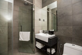 crystal suite at opus kuala lumpur