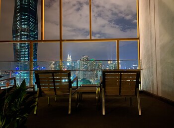 crystal suite at opus kuala lumpur