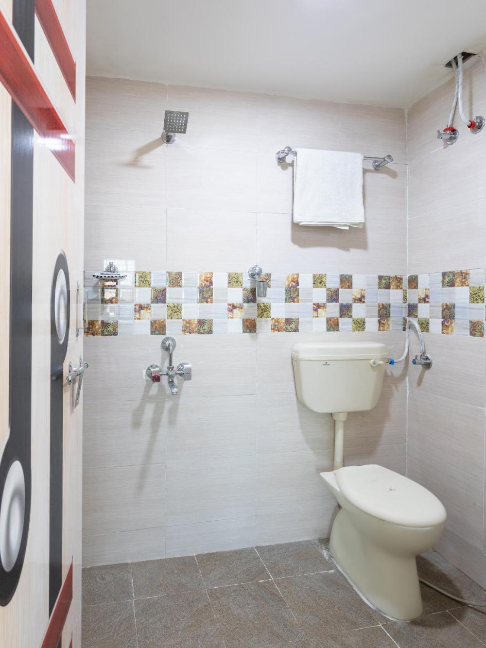 relax inn by oyo rooms