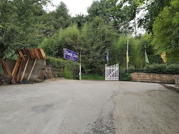 zimin ziro hotel