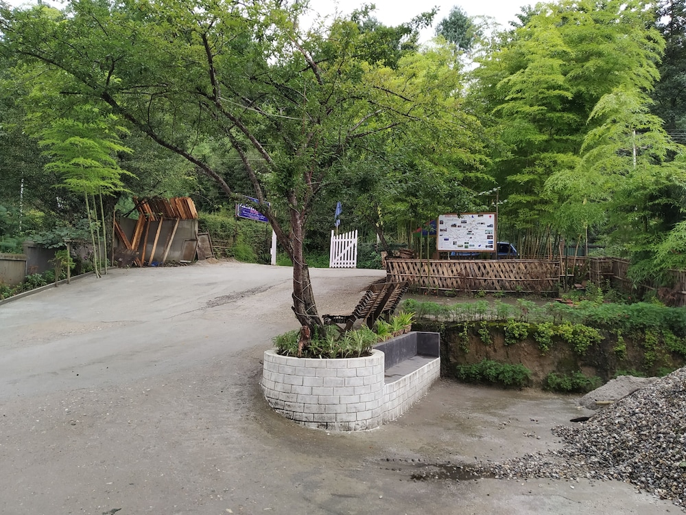 zimin ziro hotel