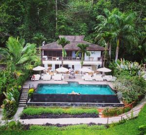 Oxygen Jungle Villas & Spa,Ballena>>Alfombra,5 star