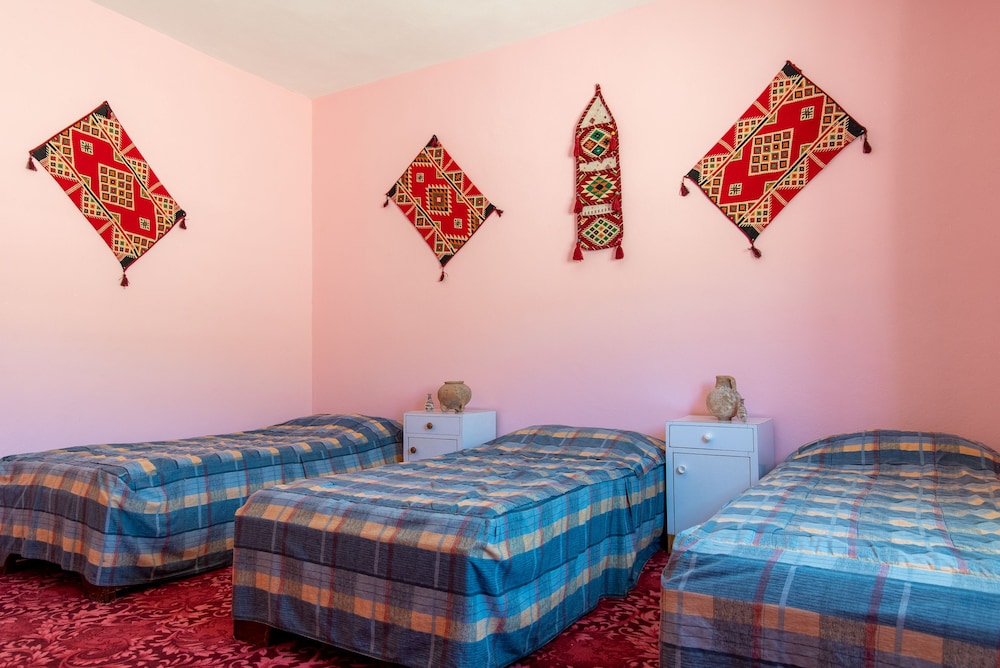 bedouin pink ecohouse hostel