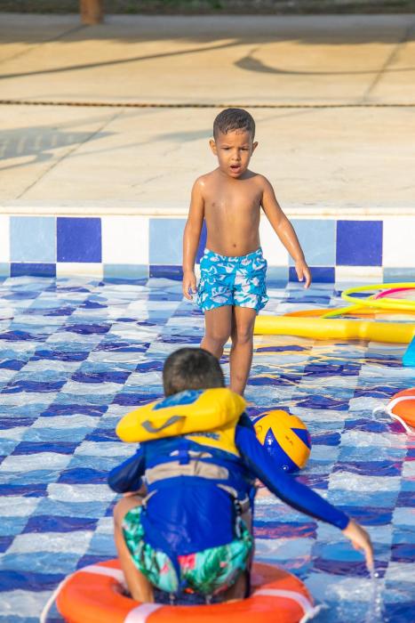 arena beach hotel by geh suites