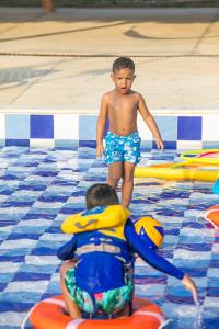 arena beach hotel by geh suites