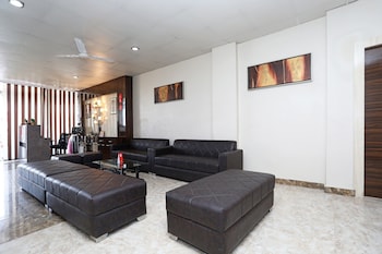 oyo 10967 dhola maru resort