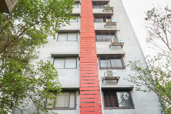 hotel bombay central agra