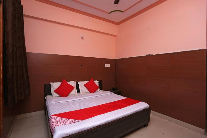 hotel bombay central agra