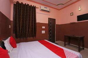 hotel bombay central agra