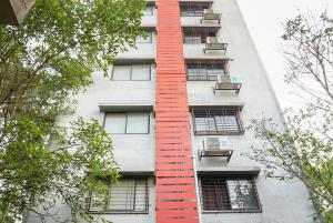 hotel bombay central agra