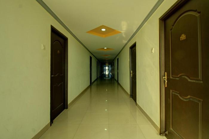 hotel vasantham inn