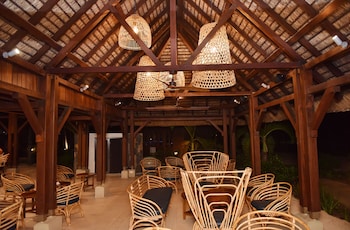 tarisa resort and spa