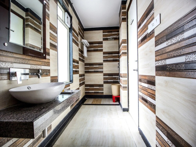 hotel the grand bhavya palace