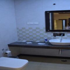 hotel the grand bhavya palace