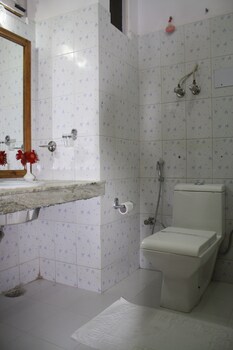 sarthak resorts