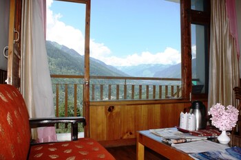 sarthak resorts