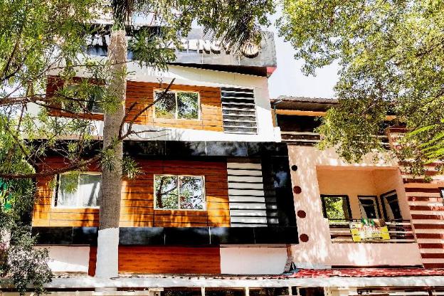 hotel o savitri regency