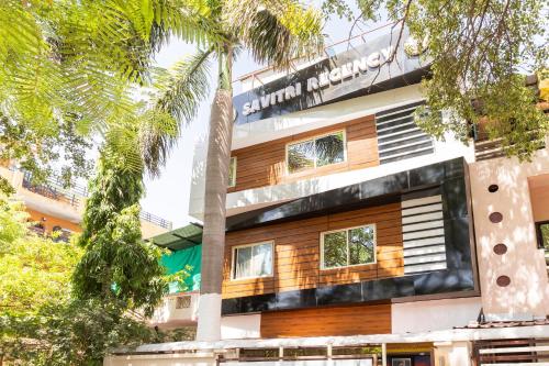 hotel o savitri regency