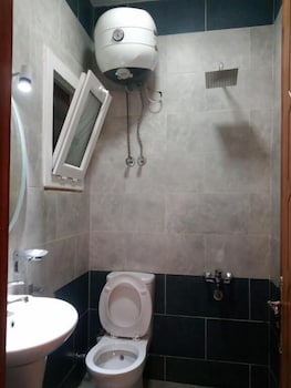 arabian nights hotel