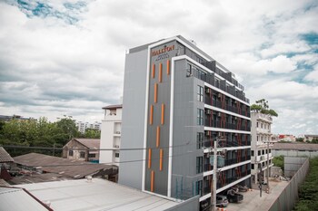 hallton hotel bangkok