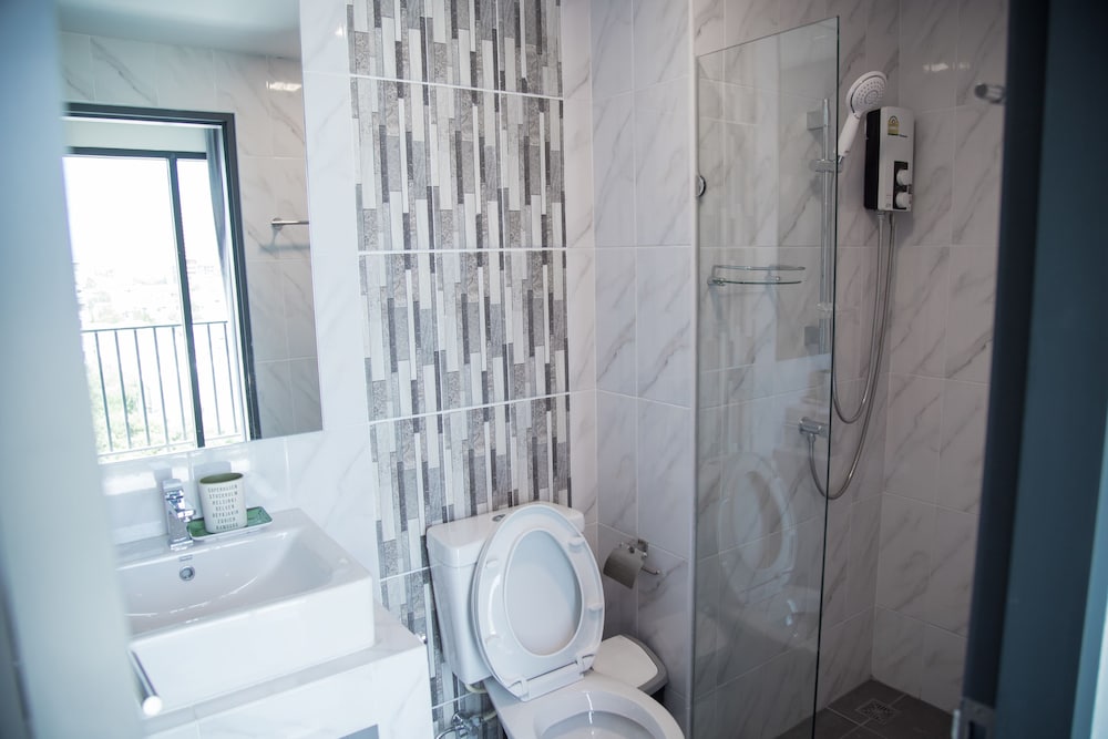 hallton hotel bangkok