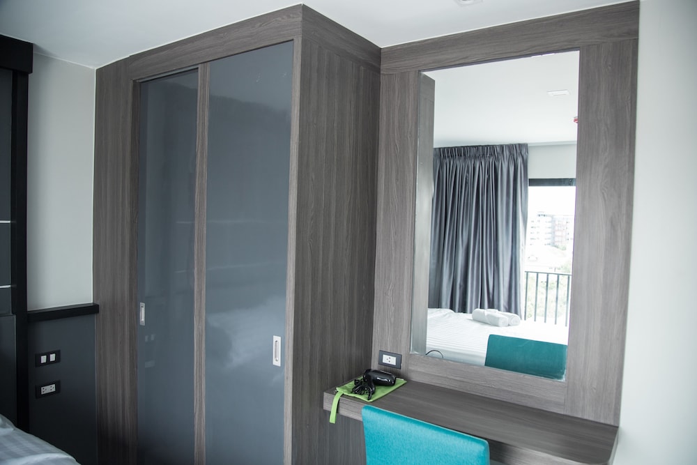 hallton hotel bangkok