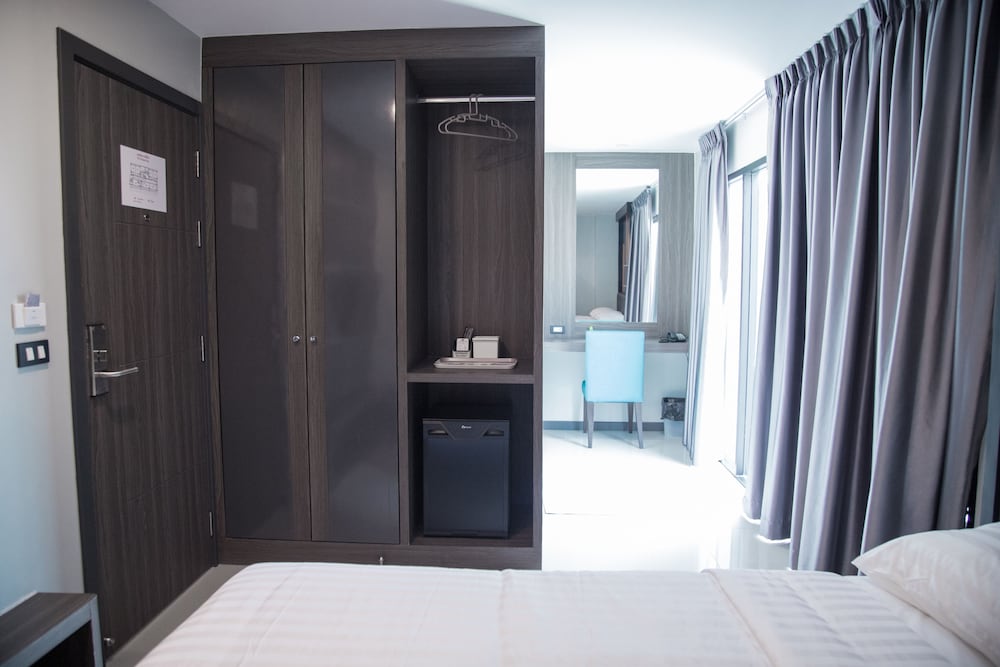 hallton hotel bangkok